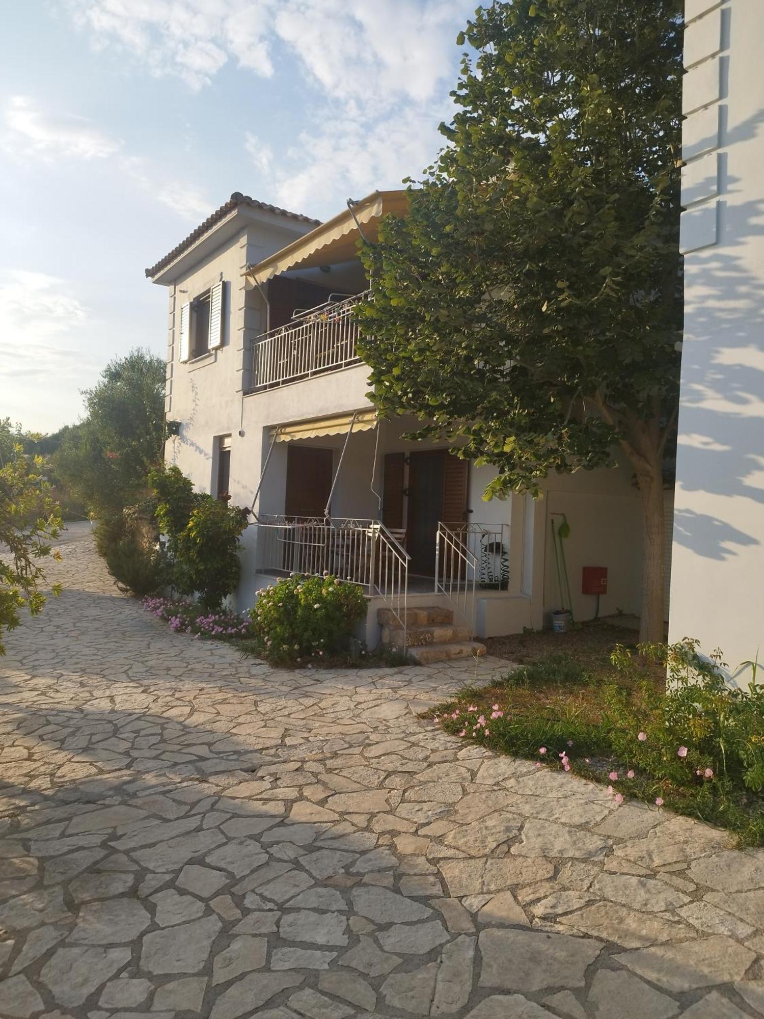 Mary'S Panorama Houses Gialova Exterior photo